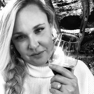 Meet your Posher, Angelica